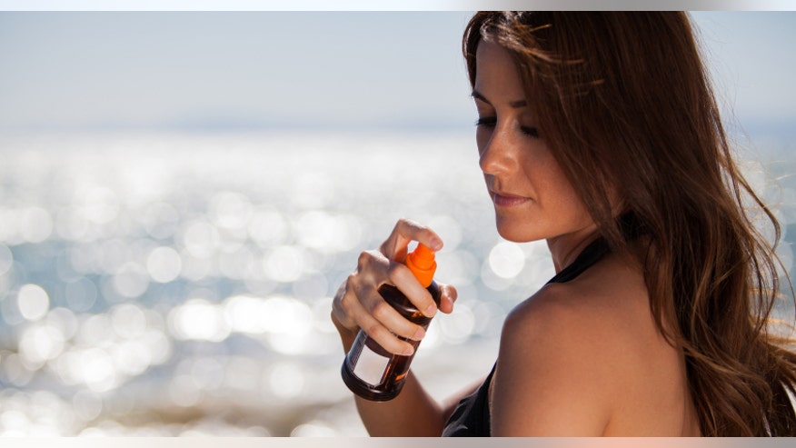 Spray sunscreen istock.jpg